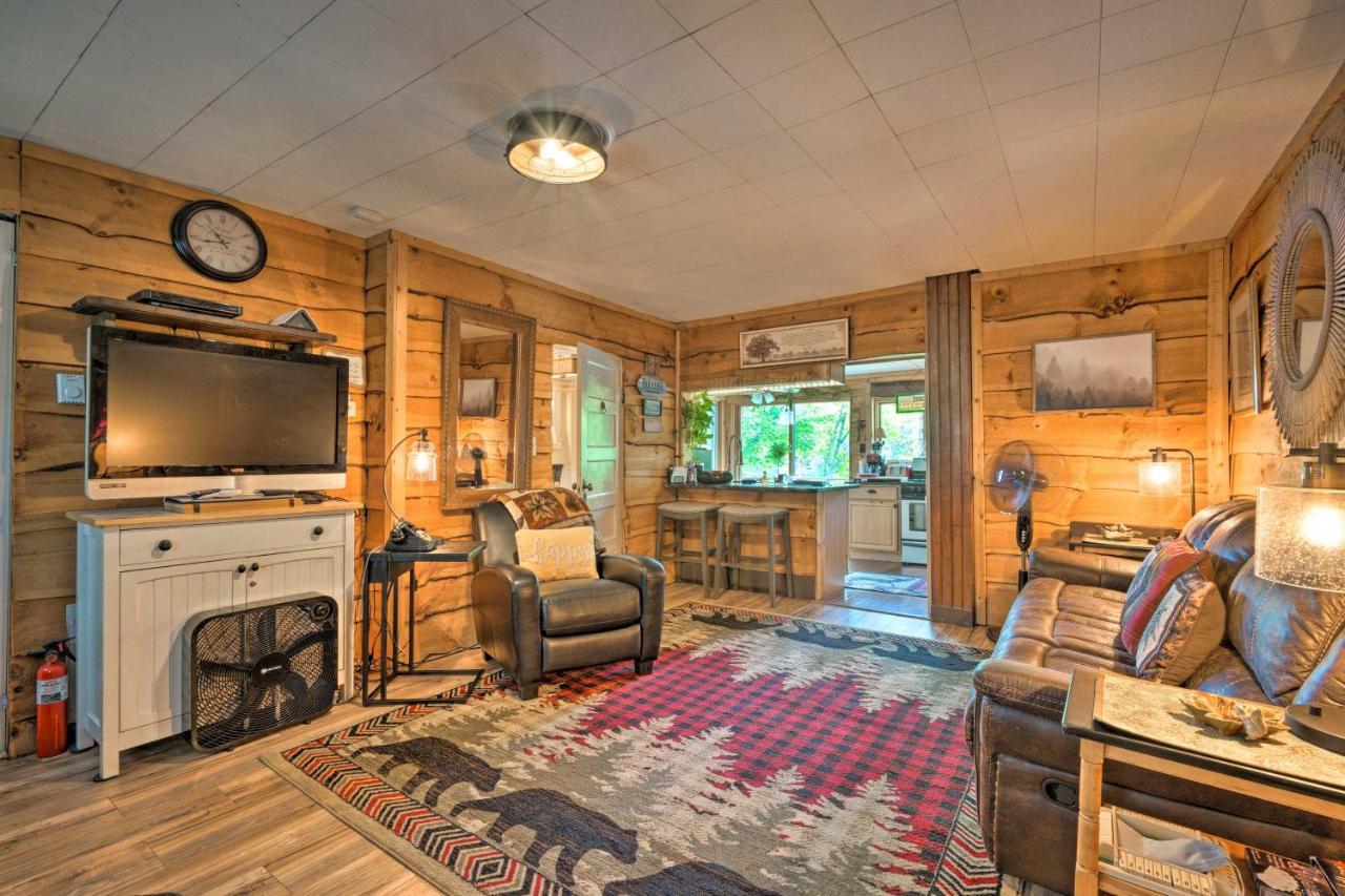 Adirondack Mountains Cottage Near Gore Mountain! Warrensburg Eksteriør bilde